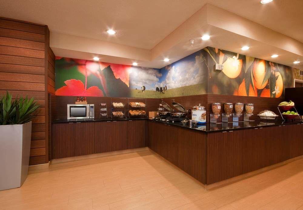 Fairfield Inn Philadelphia Airport מראה חיצוני תמונה