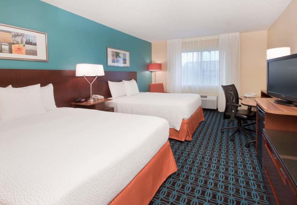 Fairfield Inn Philadelphia Airport מראה חיצוני תמונה