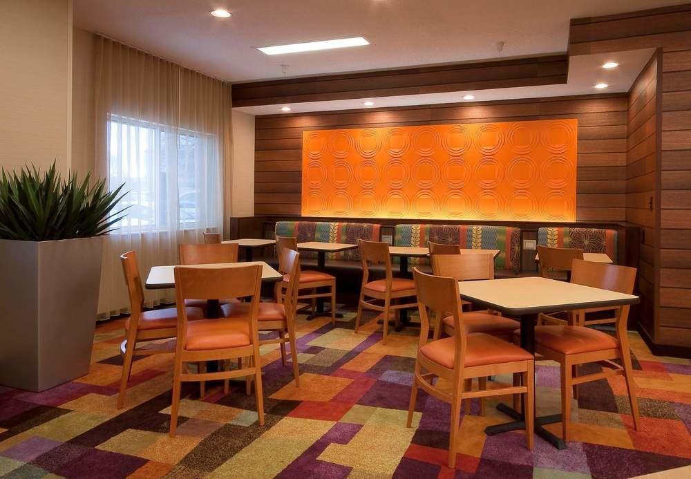 Fairfield Inn Philadelphia Airport מראה חיצוני תמונה