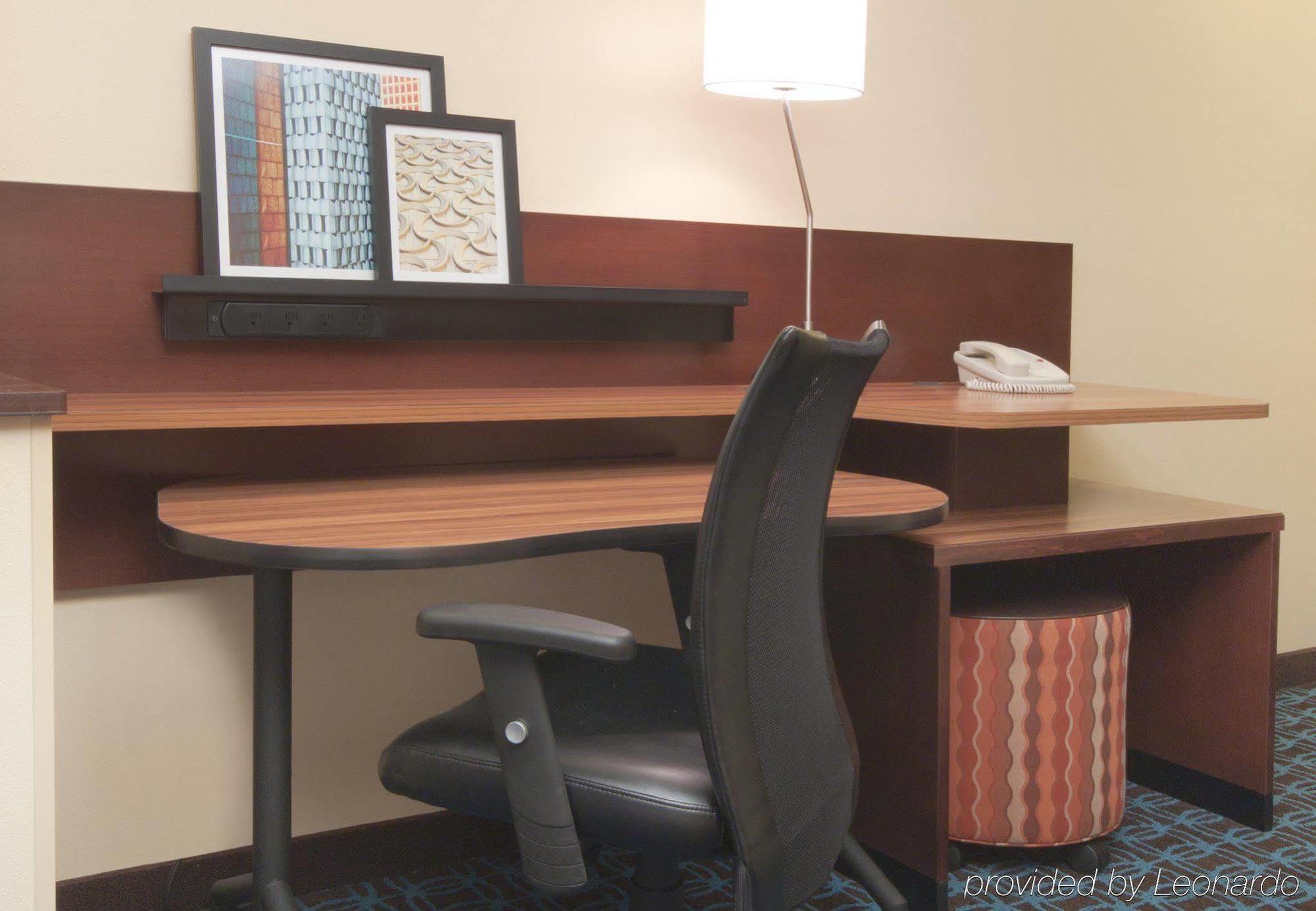 Fairfield Inn Philadelphia Airport מראה חיצוני תמונה