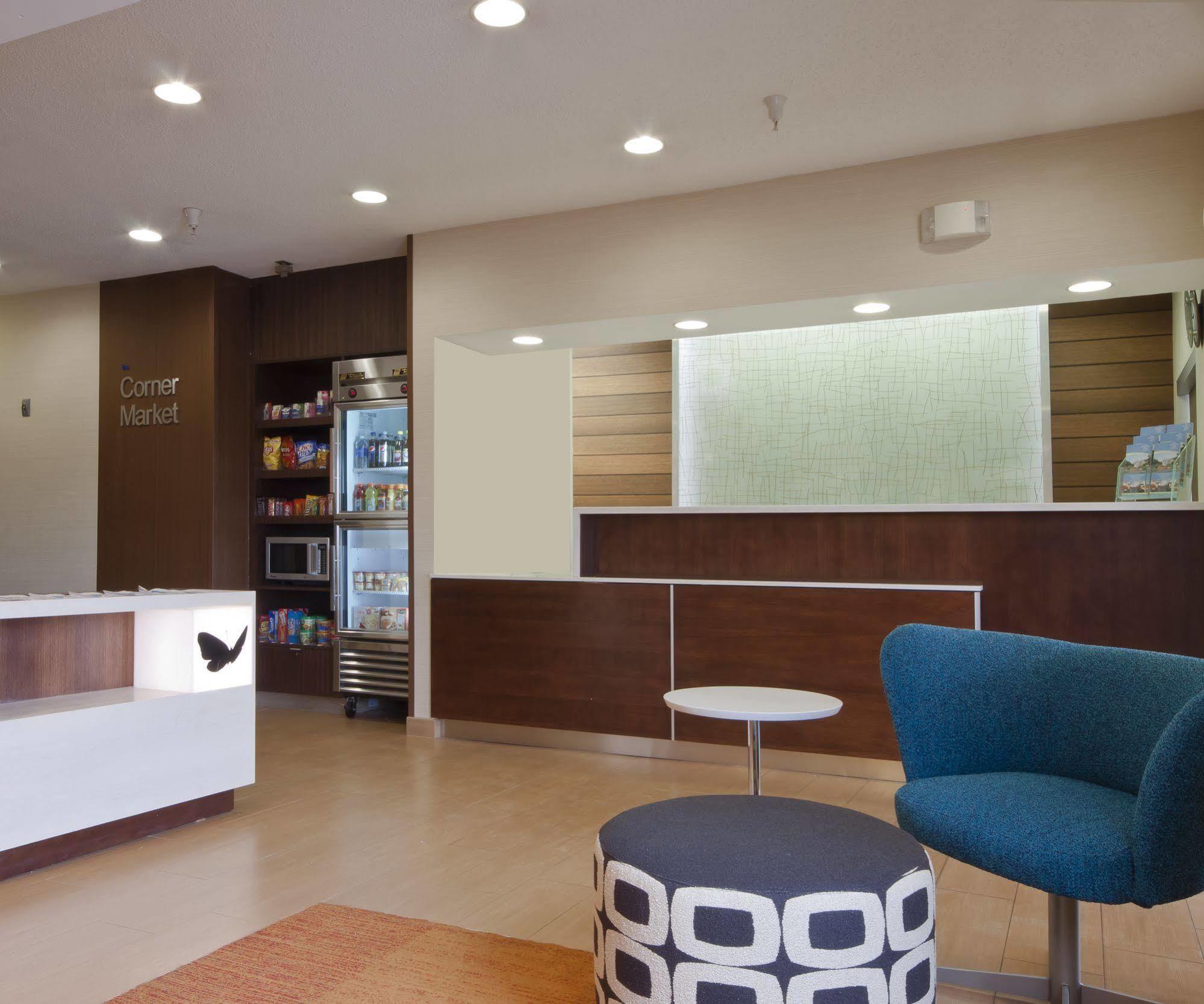 Fairfield Inn Philadelphia Airport מראה חיצוני תמונה